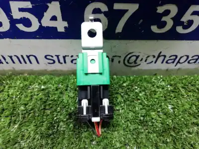 Pezzo di ricambio per auto di seconda mano relè per kia cee´d concept riferimenti oem iam 952404d100  952404d100