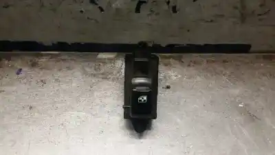 Second-hand car spare part RIGHT FRONT POWER WINDOW SWITCH for CHEVROLET TACUMA  OEM IAM references 96190777  