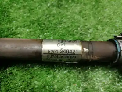 Автозапчастина б/у передня права трансмісія для otras marcas clio ii fase ii (b/cb0) authentique посилання на oem iam 8200240421  8200240421