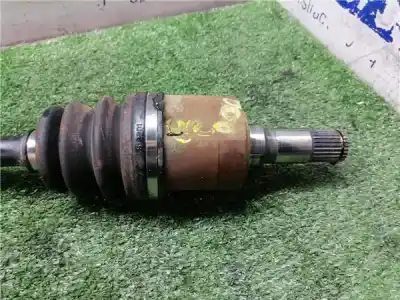 Pezzo di ricambio per auto di seconda mano trasmissione anteriore sinistra per kia rio 1.5 cat riferimenti oem iam   