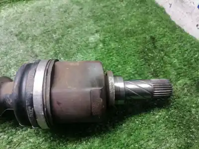 Автозапчастина б/у передня ліва трансмісія для renault megane ii familiar authentique посилання на oem iam 8200330413  8200330413