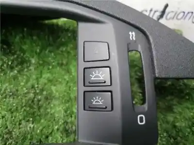 Tweedehands auto-onderdeel multifunctionele bediening voor citroen c6 (td_) 2.7 hdi oem iam-referenties   