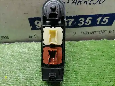 Peça sobressalente para automóvel em segunda mão botão / interruptor elevador vidro dianteiro esquerdo por renault captur dynamique referências oem iam   