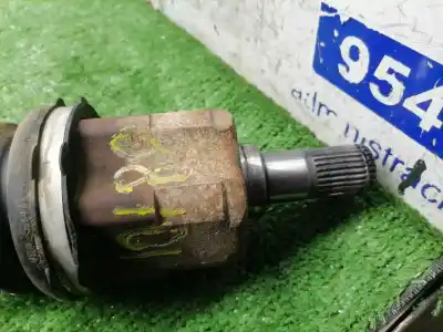 Second-hand car spare part front right transmission for kia cee´d concept oem iam references   