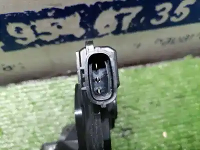 Second-hand car spare part trunk lock for toyota auris luna+ oem iam references   