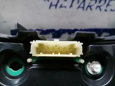 Pezzo di ricambio per auto di seconda mano pannello degli strumenti per opel corsa c corsavan riferimenti oem iam 13173355wj  13173355wj