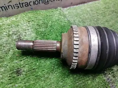 Second-hand car spare part front left transmission for renault clio ii fase ii (b/cb0) authentique oem iam references   8200274159