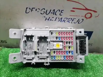 Peça sobressalente para automóvel em segunda mão caixa de fusíveis e relés por hyundai i20 elegant referências oem iam 91950c8520