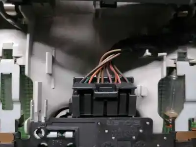 Second-hand car spare part interior light for seat exeo berlina (3r2) reference oem iam references 8e0951177  8e0951177