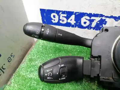 Pièce détachée automobile d'occasion commande au volant pour citroen xsara picasso 1.6 hdi 90 lx plus références oem iam 96595107xt  96595107xt