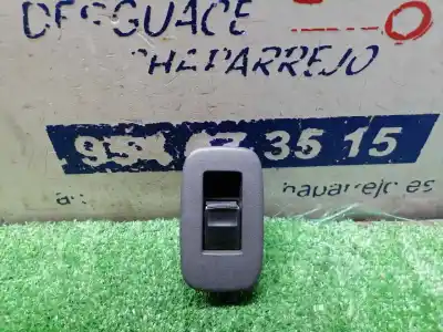 Peça sobressalente para automóvel em segunda mão botão / interruptor elevador vidro traseiro esquerdo por toyota auris active referências oem iam 