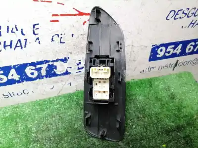 Second-hand car spare part right front power window switch for toyota auris active oem iam references   