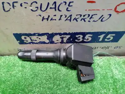 Pezzo di ricambio per auto di seconda mano comando pulito per toyota auris active riferimenti oem iam   