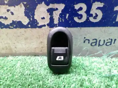 Pezzo di ricambio per auto di seconda mano interruttore alzacristalli anteriore sinistro per citroen c3 1.1 furio riferimenti oem iam 