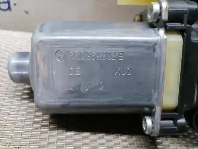 Автозапчастина б/у двигатель переднього правого скла для seat leon (5f1) emoción посилання на oem iam 5q0959802b  0130822716