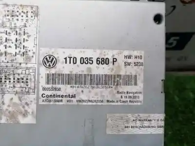 Second-hand car spare part audio system / radio cd for volkswagen tiguan (5n1) r-line oem iam references 1t0035680p  1t0035680p