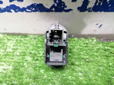 Second-hand car spare part left front power window switch for citroen c3 1.1 furio oem iam references   