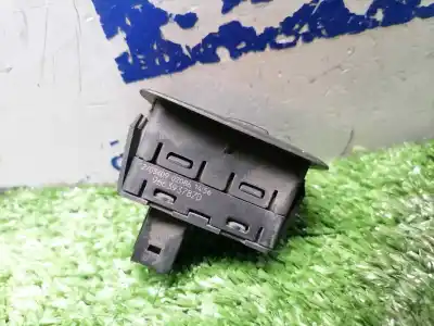 Second-hand car spare part rear left power window switch for citroen c4 picasso avatar oem iam references 96639378zd  96639378zd