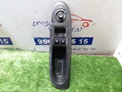 Автозапчасти б/у ВЫКЛЮЧАТЕЛЬ ЛЕВОГО ПЕРЕДНЕГО ОКНА за RENAULT CLIO II FASE II (B/CB0)  ссылки OEM IAM   