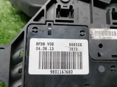 Peça sobressalente para automóvel em segunda mão caixa de fusíveis e relés por peugeot 207 confort referências oem iam 9801147680  9801147680