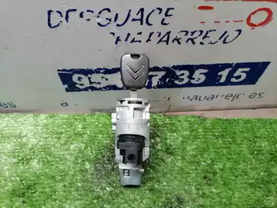 Peça sobressalente para automóvel em segunda mão COMUTADOR DE IGNIÇÃO por CITROEN C3  Referências OEM IAM   