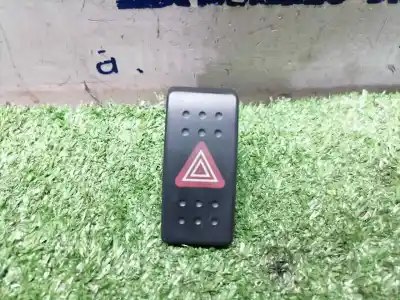 Second-hand car spare part hazard warning lights for suzuki swift azg (nz) 1.3 ddis diesel cat oem iam references 