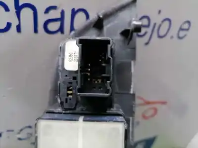 Second-hand car spare part left front power window switch for suzuki swift azg (nz) 1.3 ddis diesel cat oem iam references   