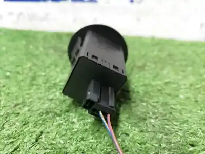 Second-hand car spare part switch for opel corsa e business oem iam references 13577258  13577258