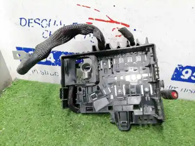 Second-hand car spare part fuse box unit for opel corsa e business oem iam references 13491092  13491092