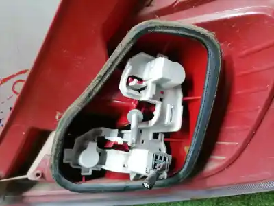 Peça sobressalente para automóvel em segunda mão farolim traseiro esquerdo por ford fiesta (cb1) trend referências oem iam   