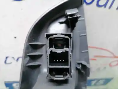 Second-hand car spare part rear right power window switch for ford focus lim. (cb8) edition oem iam references   