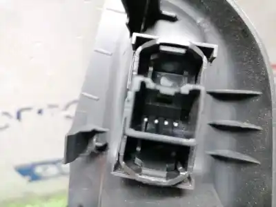 Peça sobressalente para automóvel em segunda mão botão / interruptor elevador vidro traseiro esquerdo por ford focus lim. (cb8) edition referências oem iam   