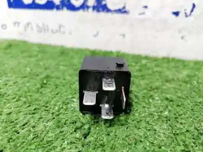 Pezzo di ricambio per auto di seconda mano relè per audi a4 a4 limousine riferimenti oem iam 4h0951253a  4h0951253a