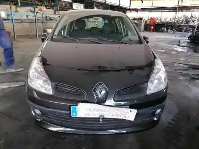 Pezzo di ricambio per auto di seconda mano interruttore alzacristalli anteriore sinistro per renault clio iii 1.5 dci diesel cat riferimenti oem iam   