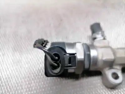 Автозапчастина б/у рампа инжектора для seat leon (5f1) emoción посилання на oem iam 0103277 0281006075 04l089