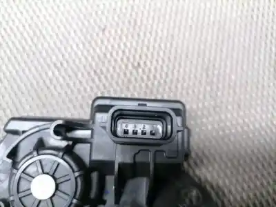 Автозапчасти б/у замок багажника/ворот за dacia jogger  ссылки oem iam 905030754r  905030754r