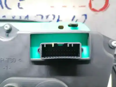 Peça sobressalente para automóvel em segunda mão quadrante por dacia sandero ambiance referências oem iam   