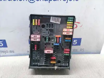 Recambio de automóvil de segunda mano de CAJA RELES / FUSIBLES para AUDI A3 SPORTBACK (8P)  referencias OEM IAM 1K0937124K  1K0937124K