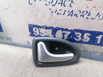 Автозапчастина б/у ліва передня внутрішня ручка для renault clio ii fase i (b/cbo) 1.4 alize посилання на oem iam 