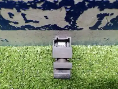 Second-hand car spare part right front power window switch for audi a3 (8l1) 1.9 tdi oem iam references   