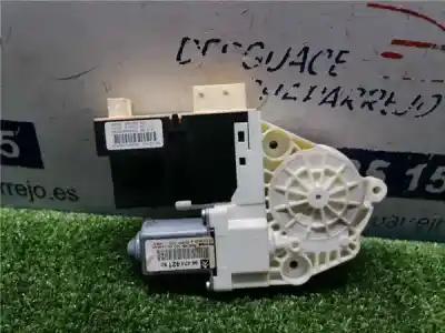 Peça sobressalente para automóvel em segunda mão Elevador De Vidros Dianteiro Direito por CITROEN C4 BERLINA 1.6 16V CAT (NFU / TU5JP4) Referências OEM IAM 9647442180  996388 103