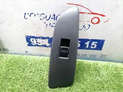 Peça sobressalente para automóvel em segunda mão Botão / Interruptor Elevador Vidro Dianteiro Direito por TOYOTA AURIS Luna+ Referências OEM IAM   