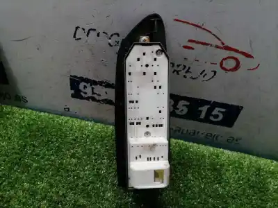 Second-hand car spare part left front power window switch for toyota auris luna+ oem iam references   