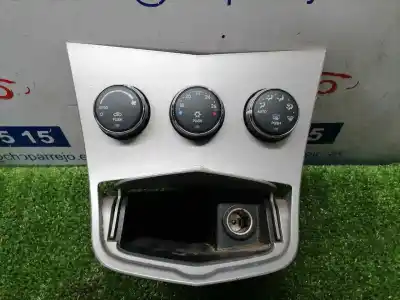 Peça sobressalente para automóvel em segunda mão comando de sofagem (chauffage / ar condicionado)  por chrysler sebring cabrio limited referências oem iam p55111886ab  p55111886ab