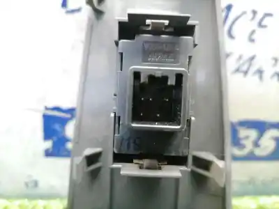 Second-hand car spare part right front power window switch for toyota corolla (e12) 2.0 d-4d linea luna berlina oem iam references   