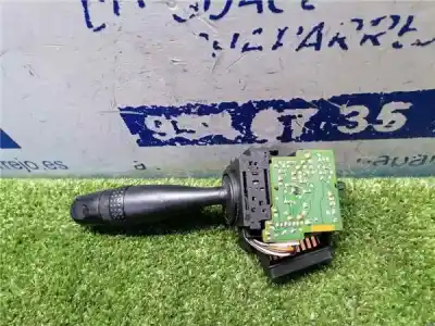 Peça sobressalente para automóvel em segunda mão comutador de limpa vidros por toyota corolla verso (r1) 2.0 turbodiesel cat referências oem iam   