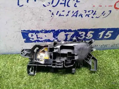 Peça sobressalente para automóvel em segunda mão puxador interior traseiro direito por renault kadjar zen referências oem iam 806705402r  806705402r