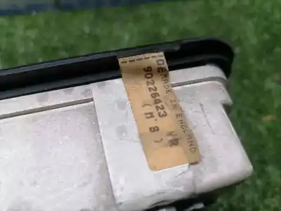 Peça sobressalente para automóvel em segunda mão quadrante por opel corsa a city referências oem iam 90226423  90226423