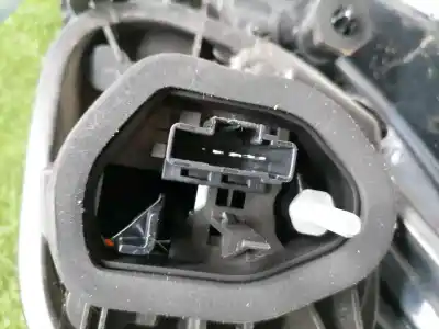 Second-hand car spare part left tailgate light for peugeot 208 active oem iam references   