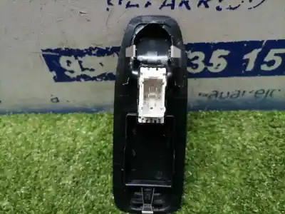 Peça sobressalente para automóvel em segunda mão botão / interruptor elevador vidro dianteiro direito por peugeot 208 active referências oem iam   